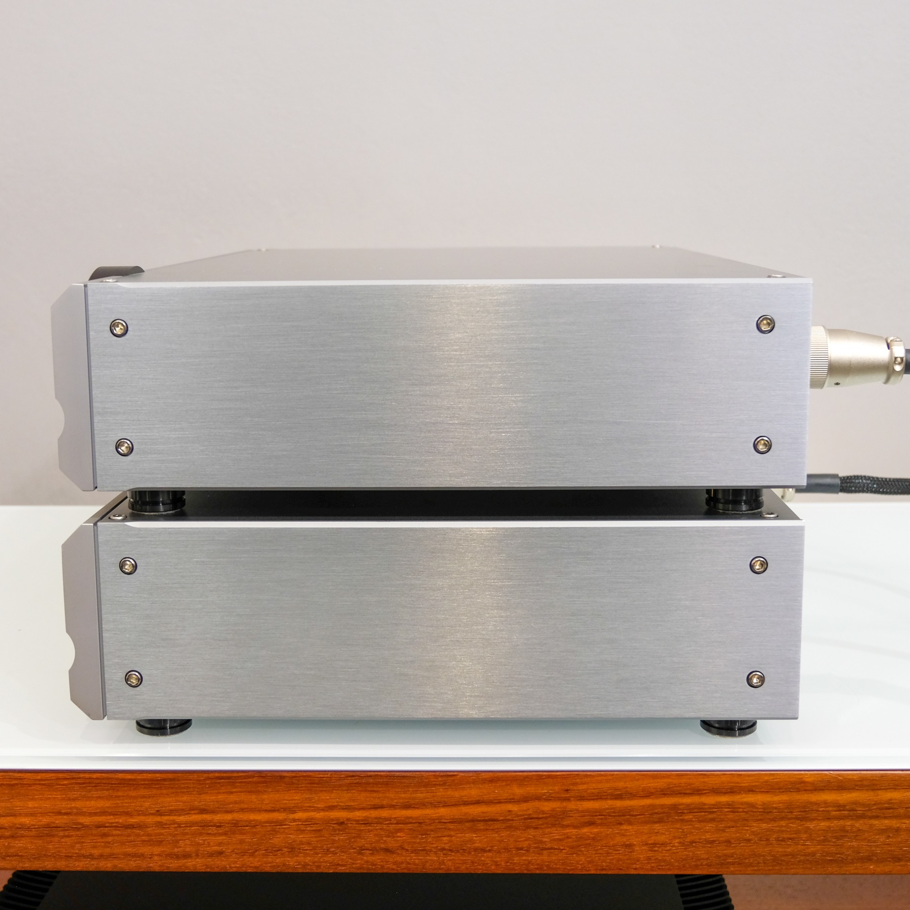 Pass Labs XP-22
