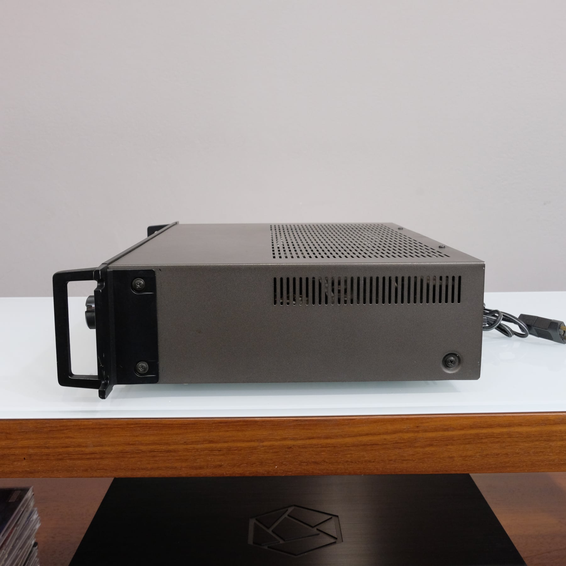 Sansui AU-217