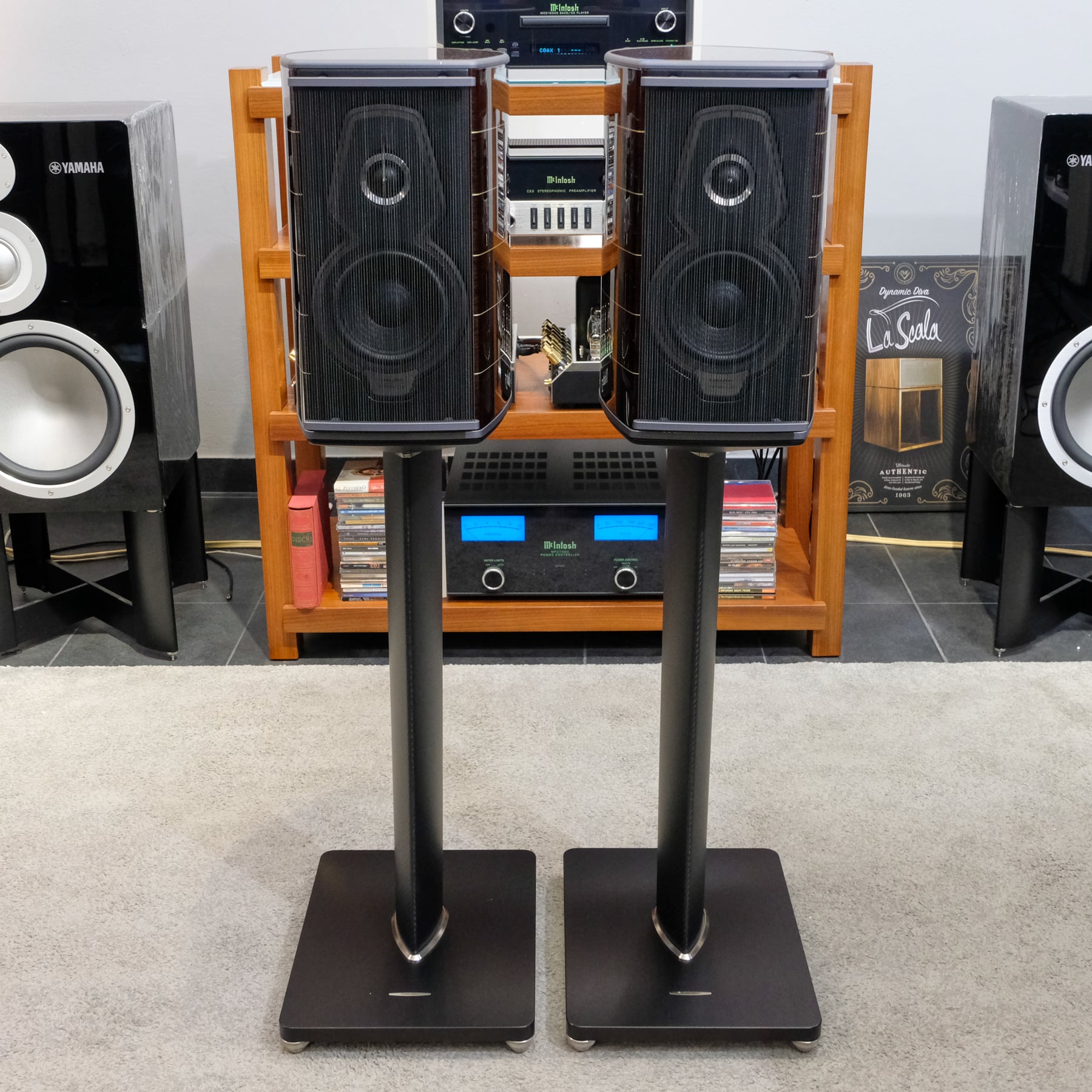 Sonus faber Guarneri 5G Homage + Stand