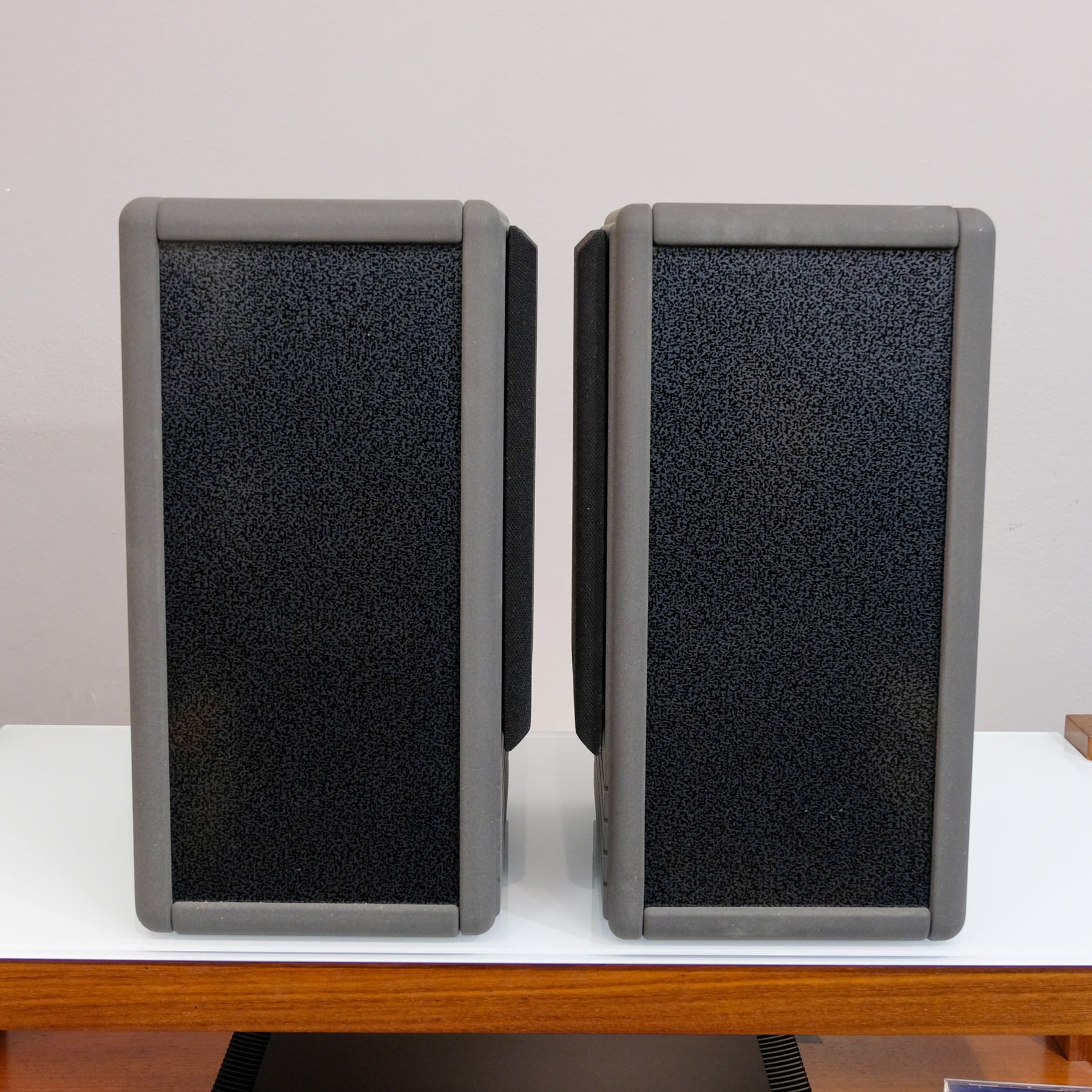 Tannoy System 8