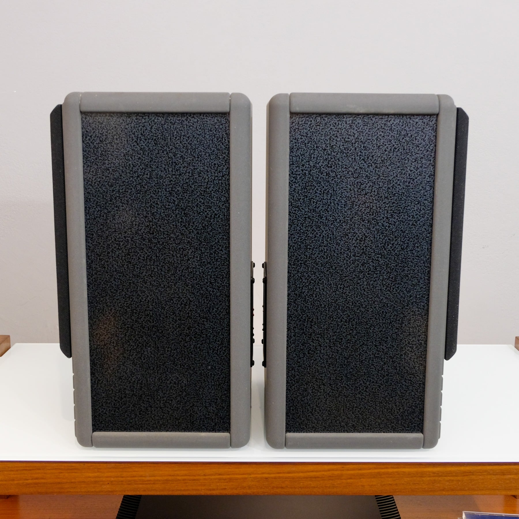 Tannoy System 8