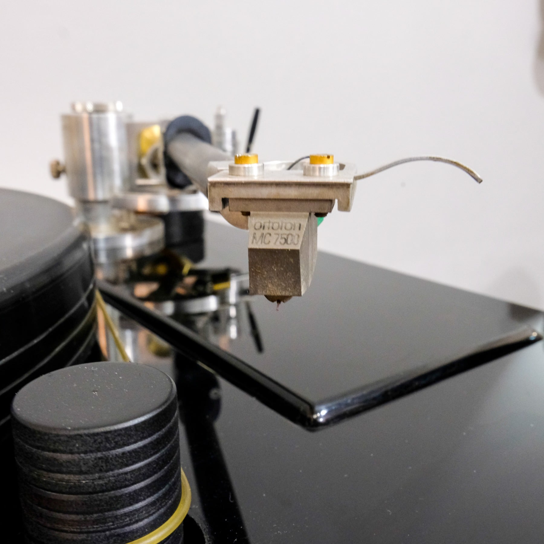 VPI TNT con Wheaton Tri-Planar e Ortofon MC 7500