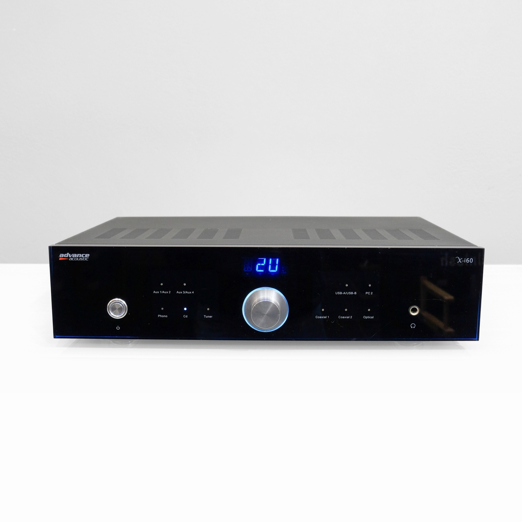 Advance Acoustic X-i60