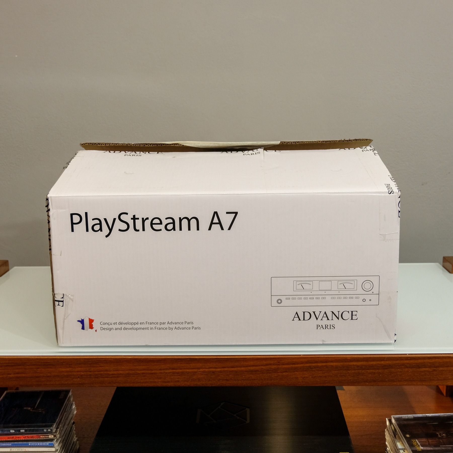 Advance Paris PlayStream A7