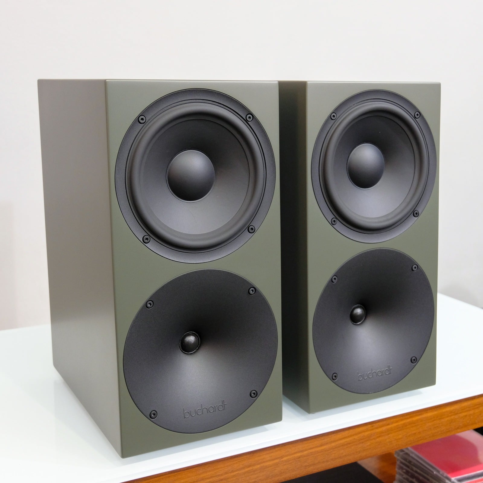 Buchardt Audio P300