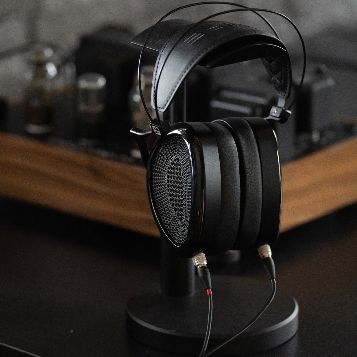 Dan Clark Audio Noire XO