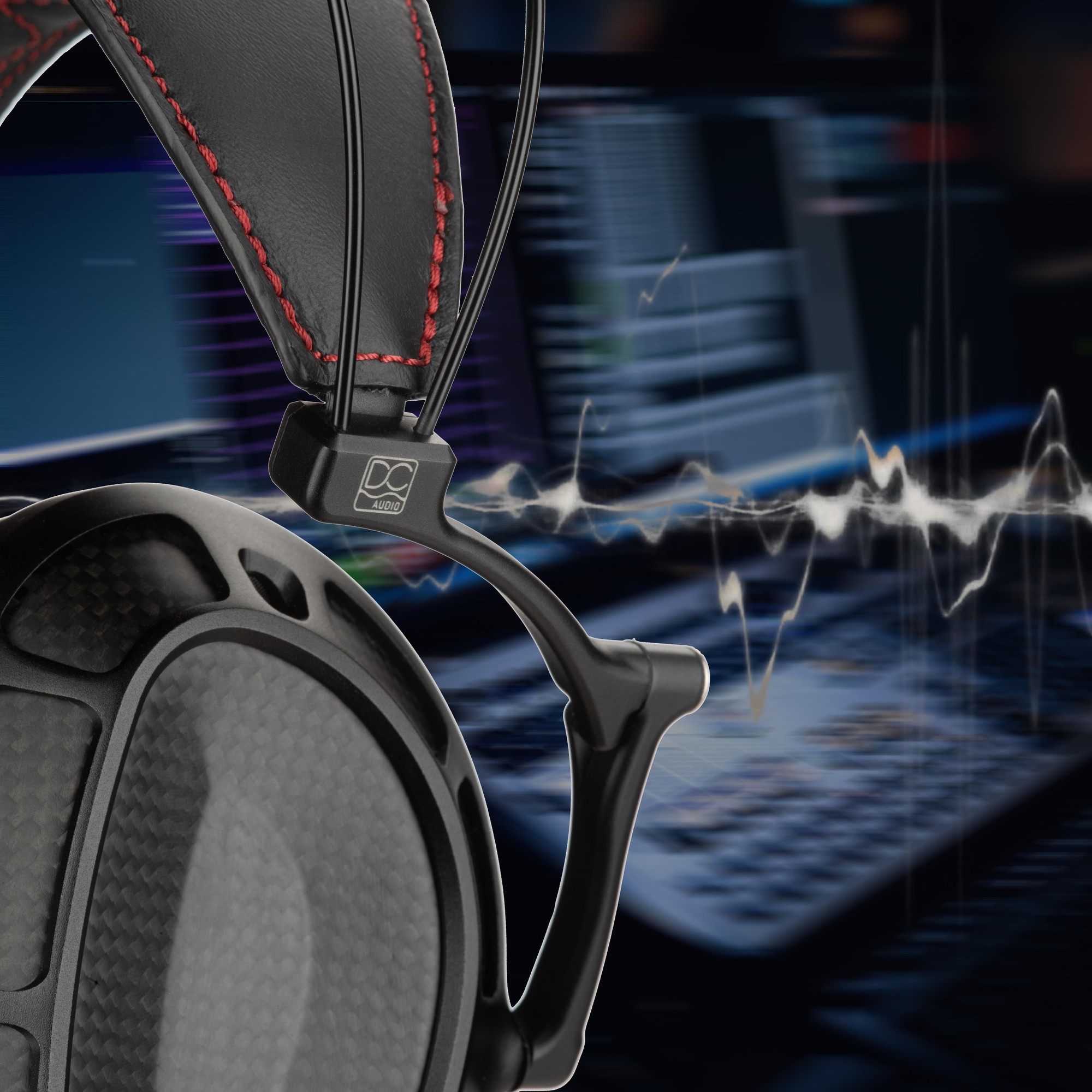 Dan Clark Audio Stealth