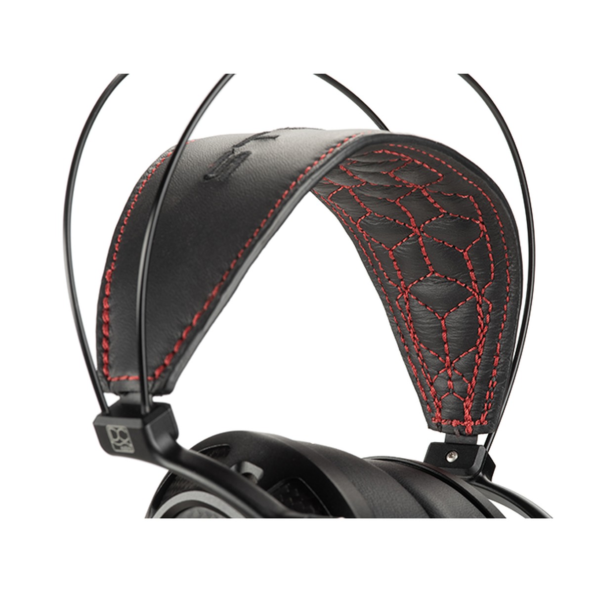 Dan Clark Audio Stealth