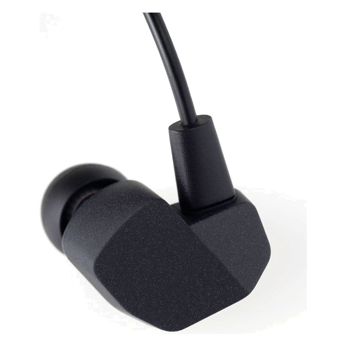 Final Audio A3000