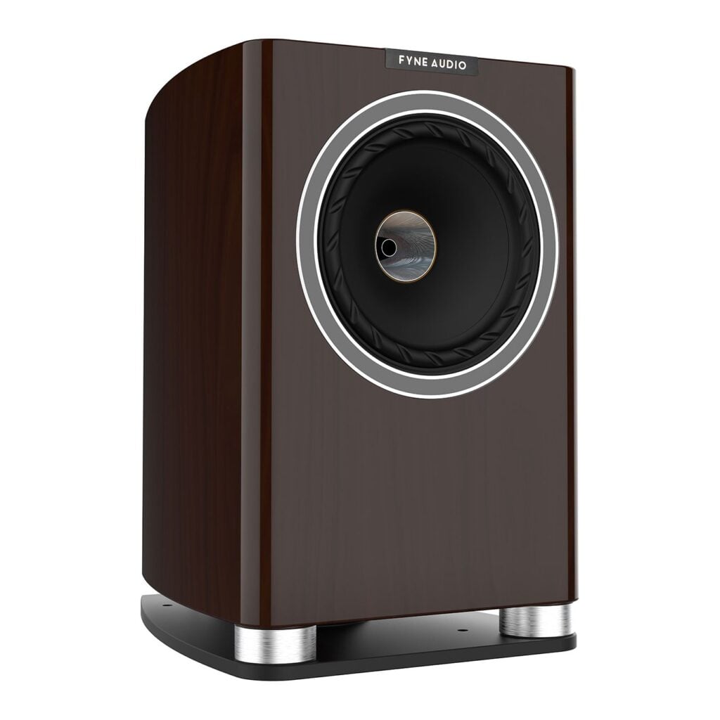 Fyne Audio F700