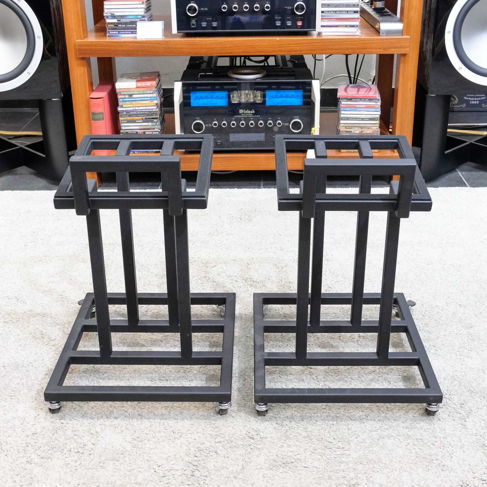JBL JS-80 stand con rotelle