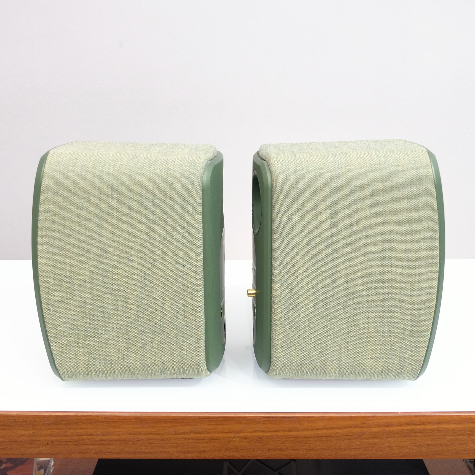 KEF LSX