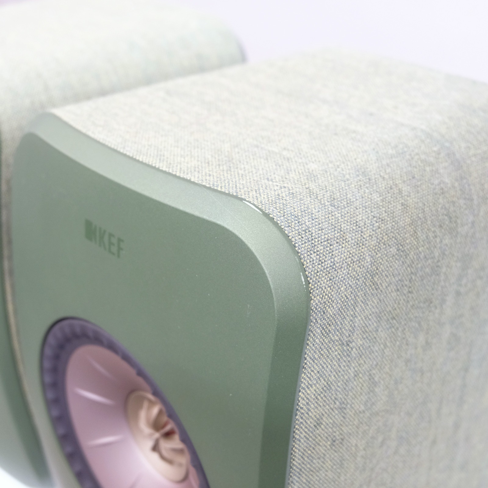 KEF LSX