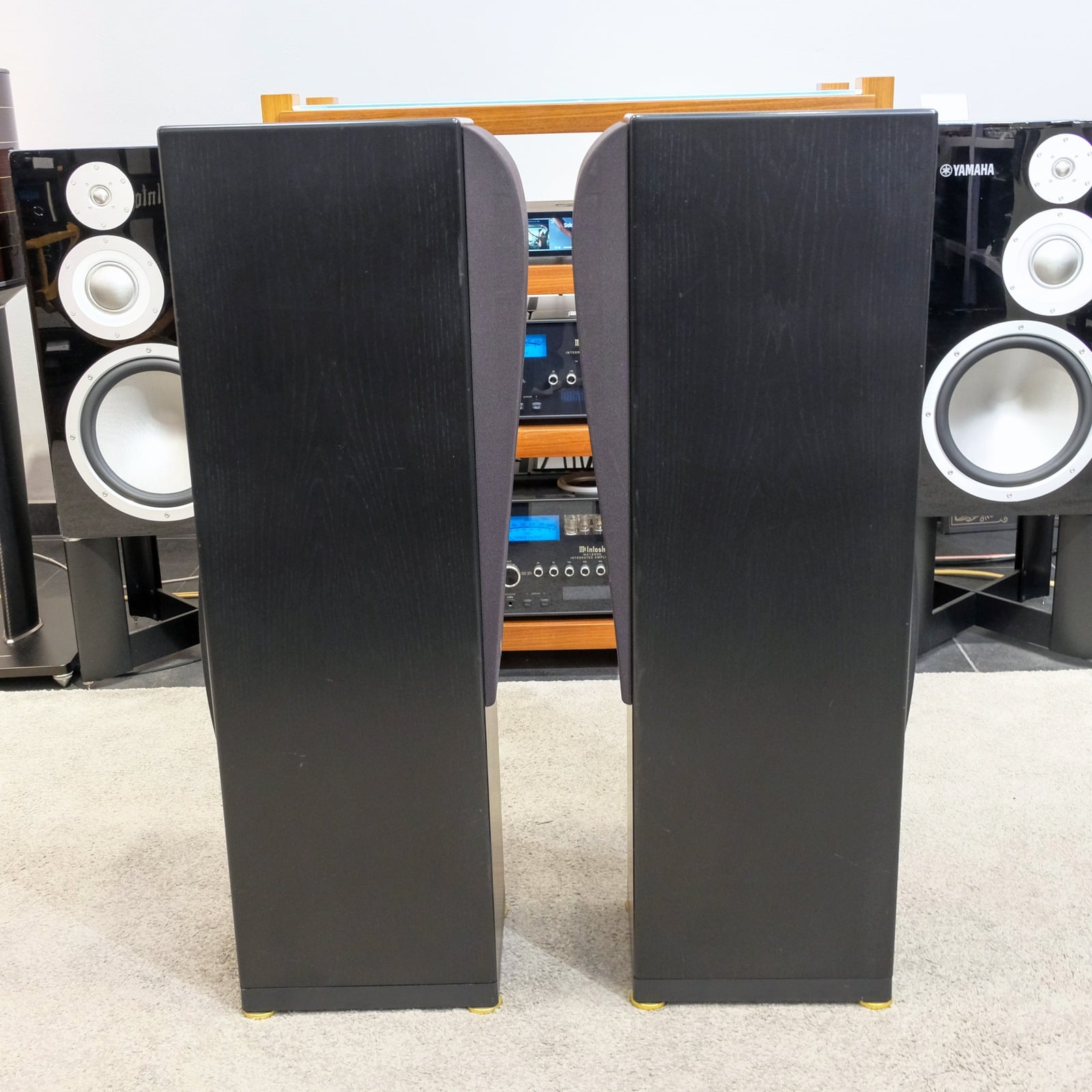 KEF Reference Model Two
