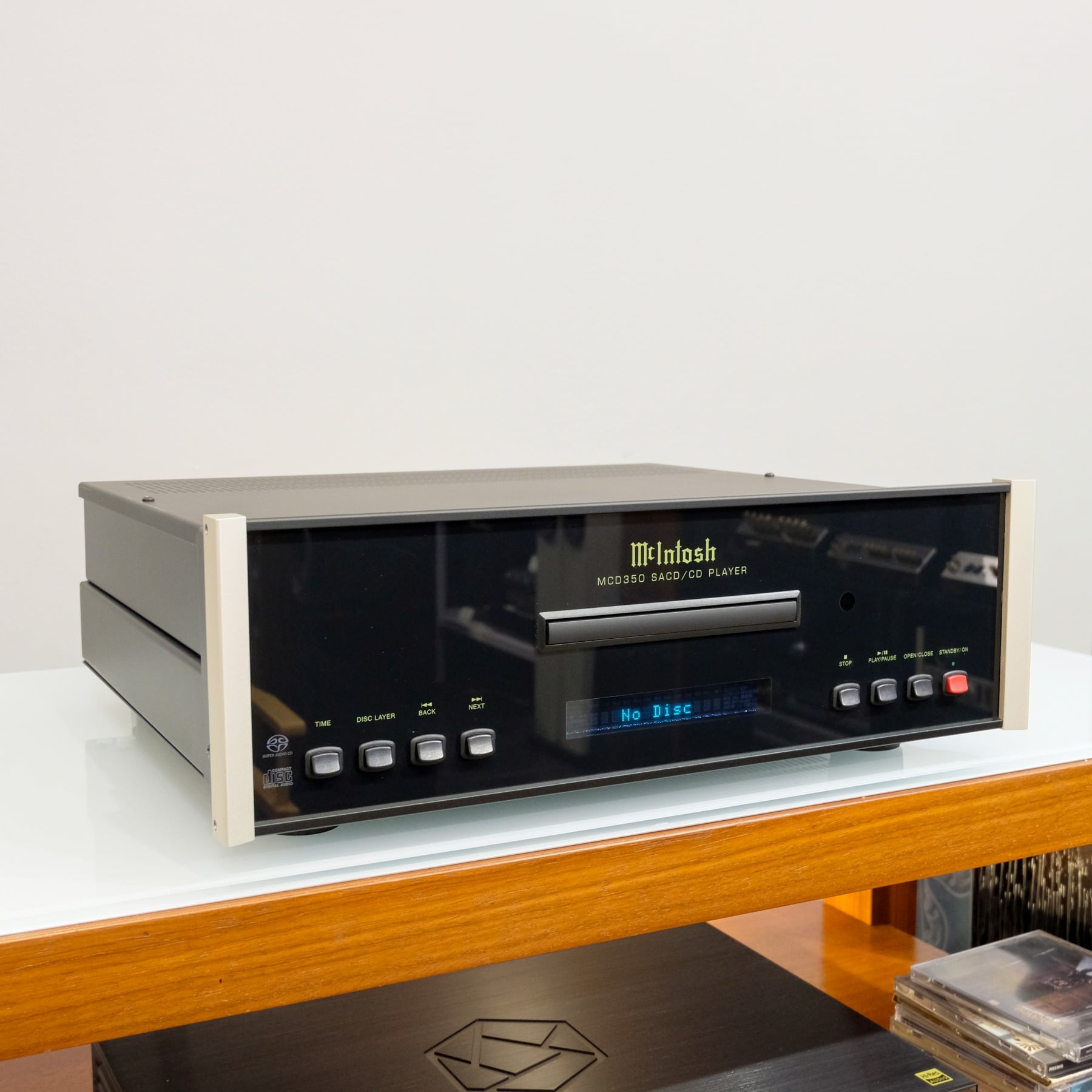 McIntosh MCD350