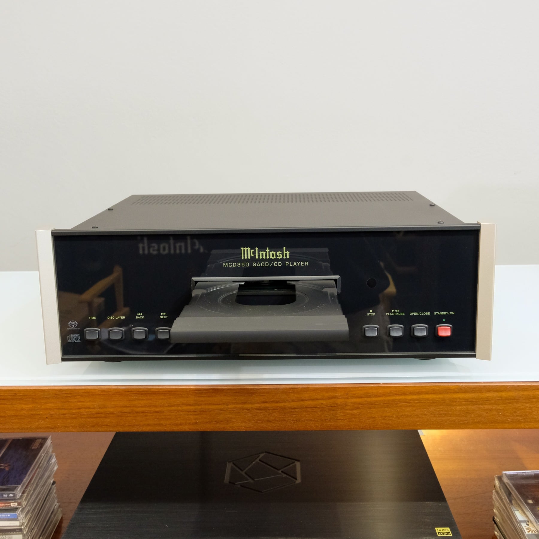 McIntosh MCD350