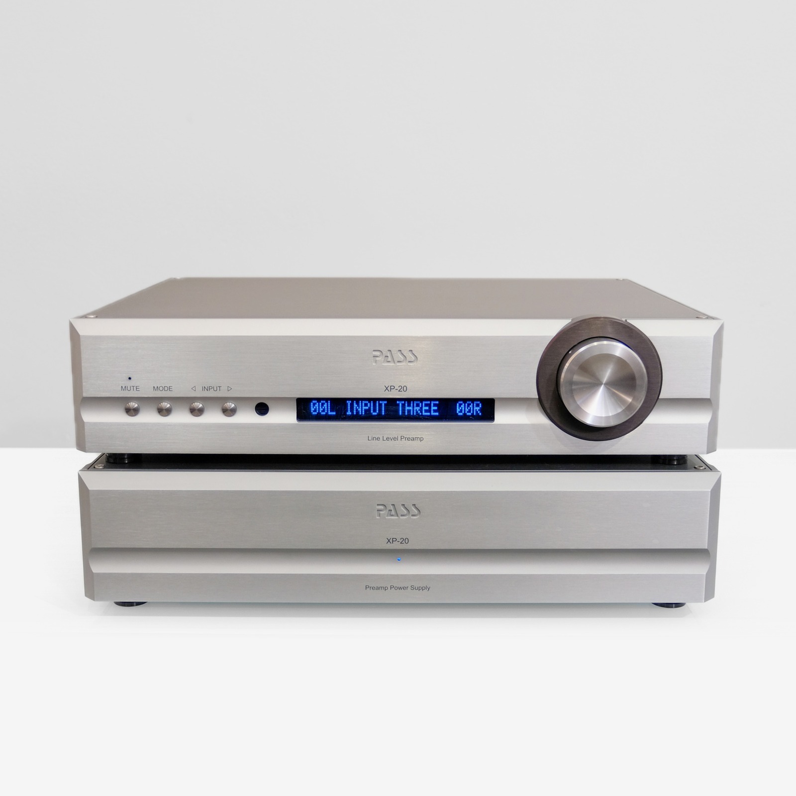 Pass Labs XP-20