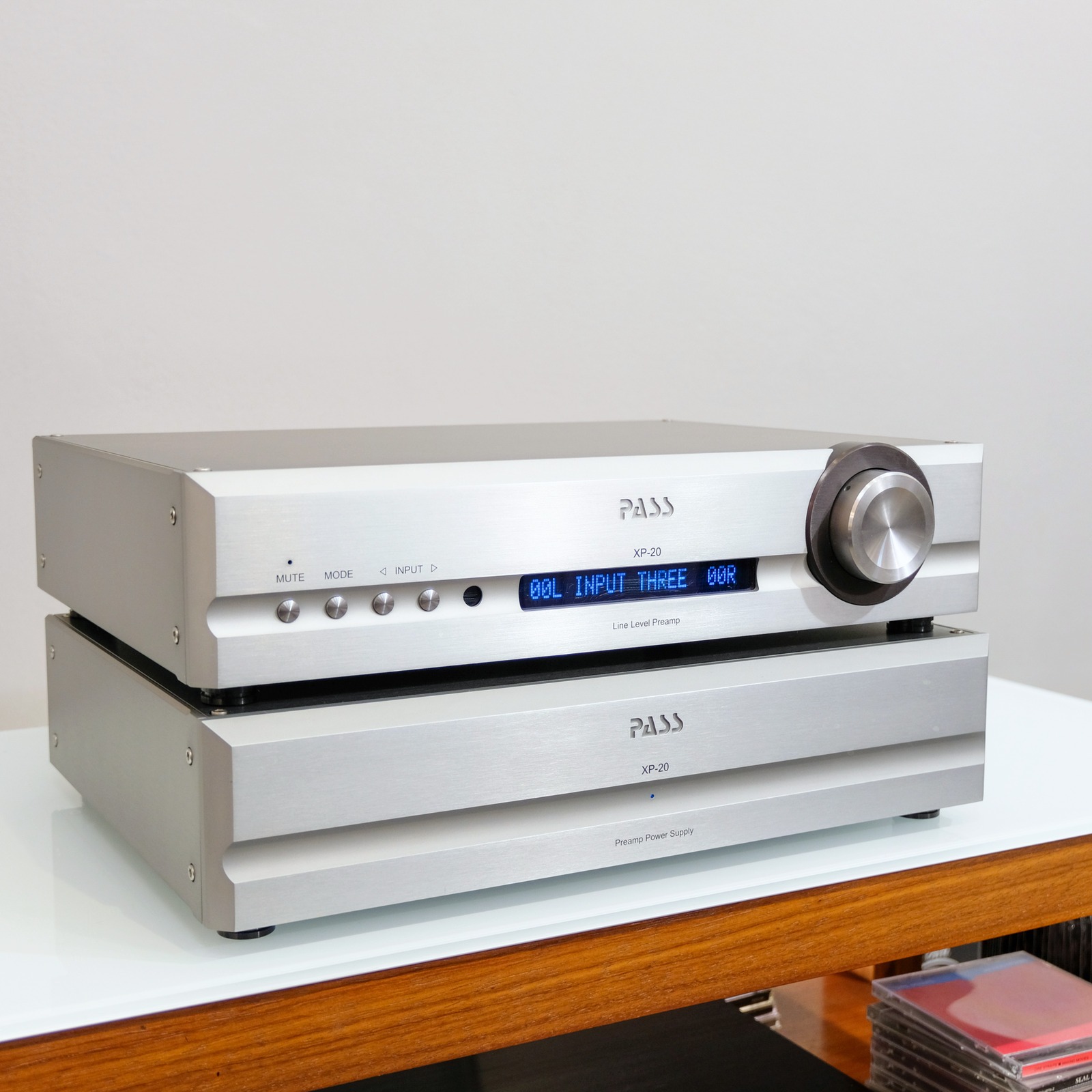 Pass Labs XP-20