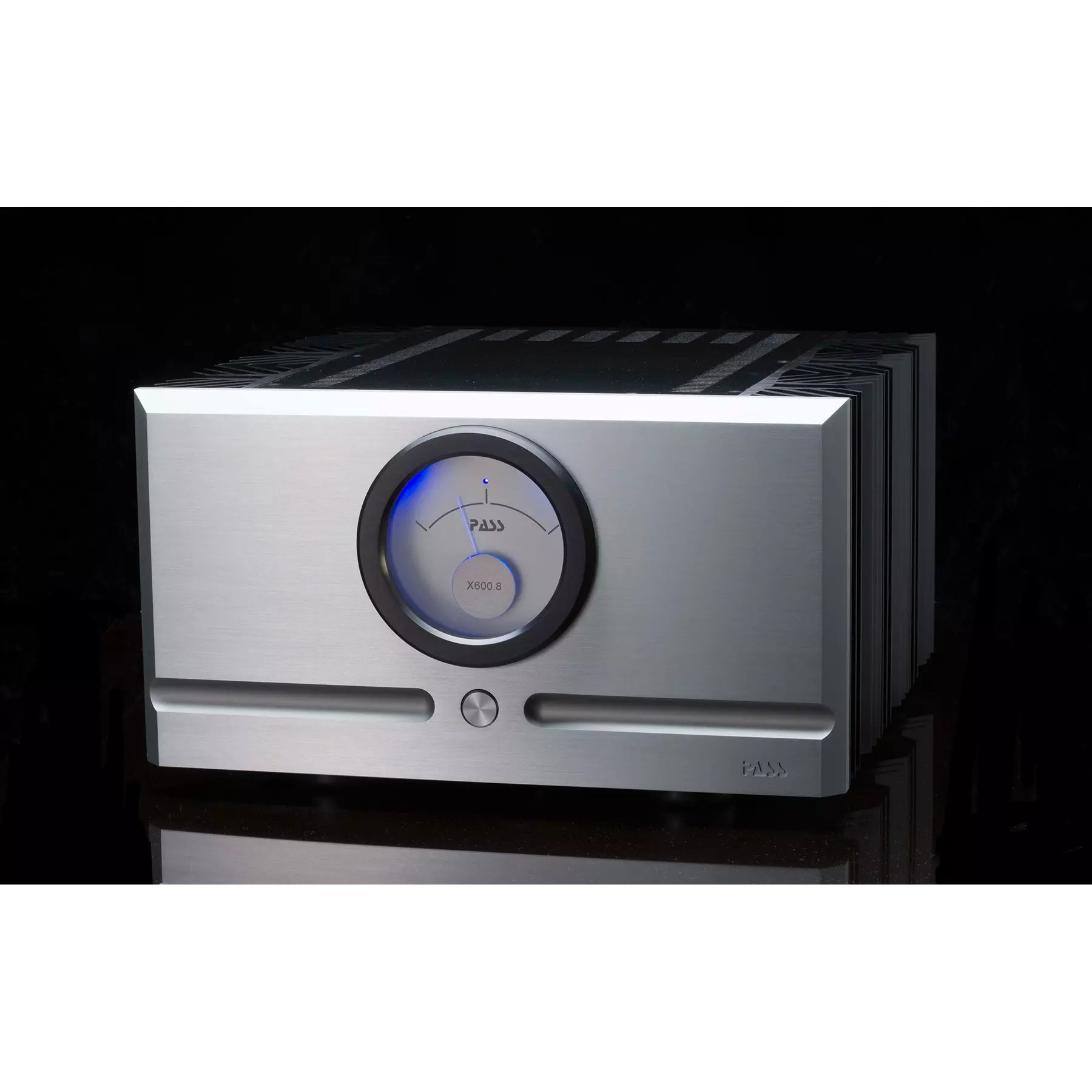 Pass Labs X600.8