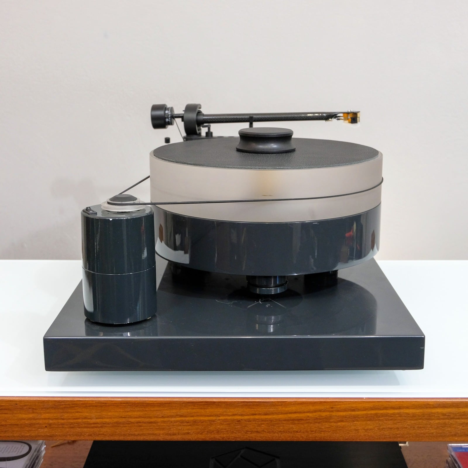 Pro-Ject RPM 10 (con testina Nagaoka MP-500)