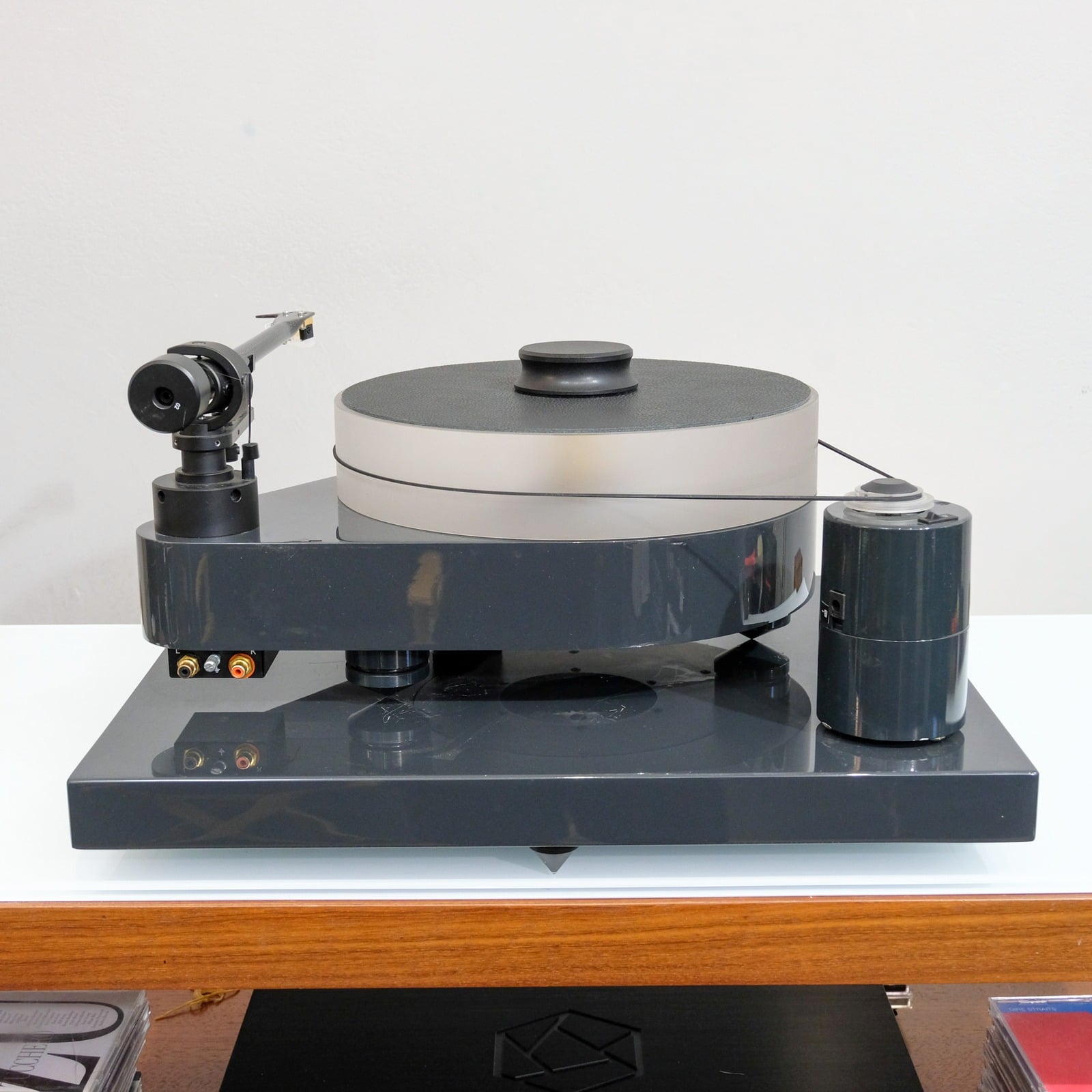 Pro-Ject RPM 10 (con testina Nagaoka MP-500)