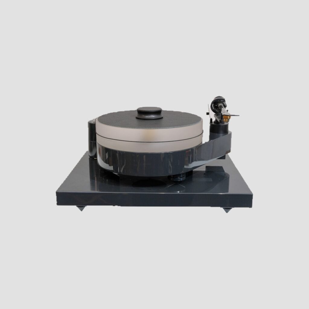 Pro-Ject RPM 10 (con testina Nagaoka MP-500)