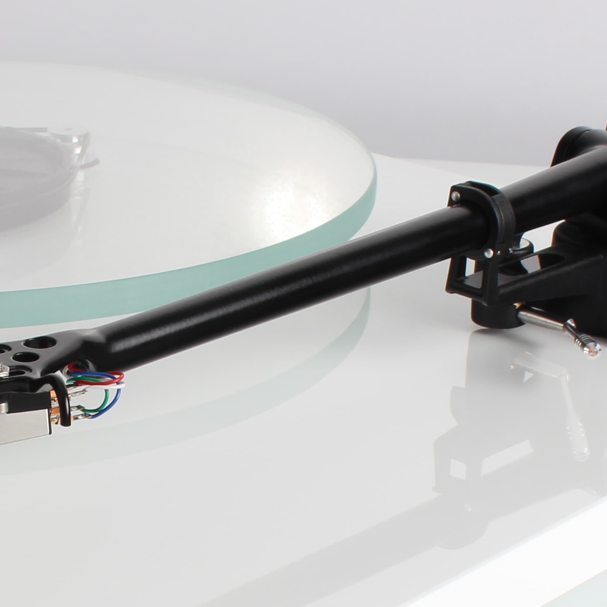Rega RB220