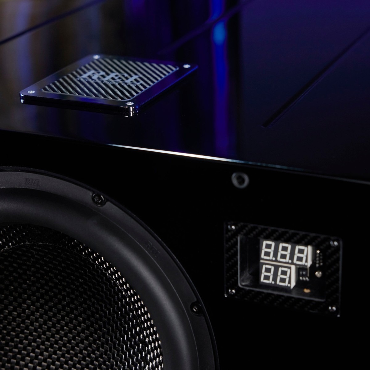 REL Acoustics No.35