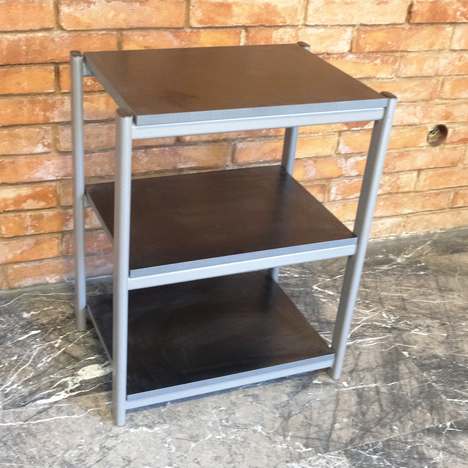 Tavolino hi-fi 3 ripiani in metallo