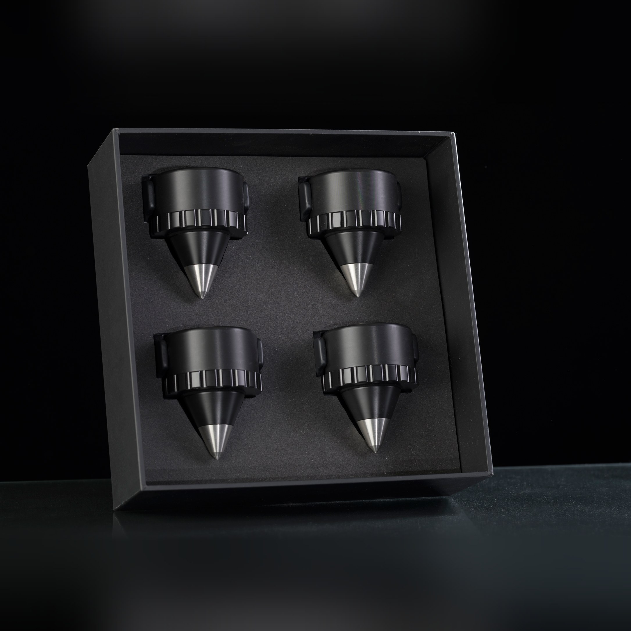 The Gryphon Atlas Spikes