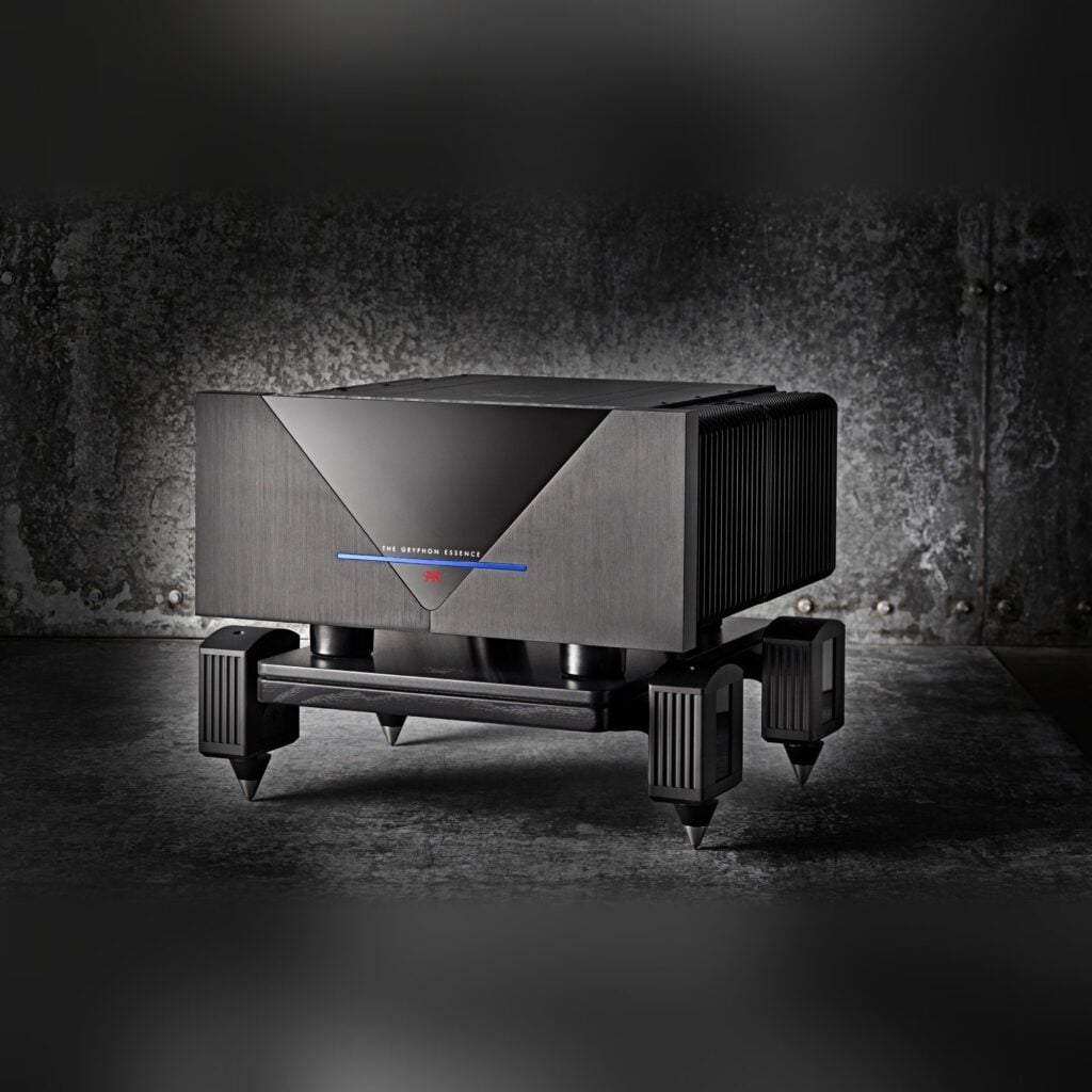 The Gryphon StandArt Essence Amp Stand