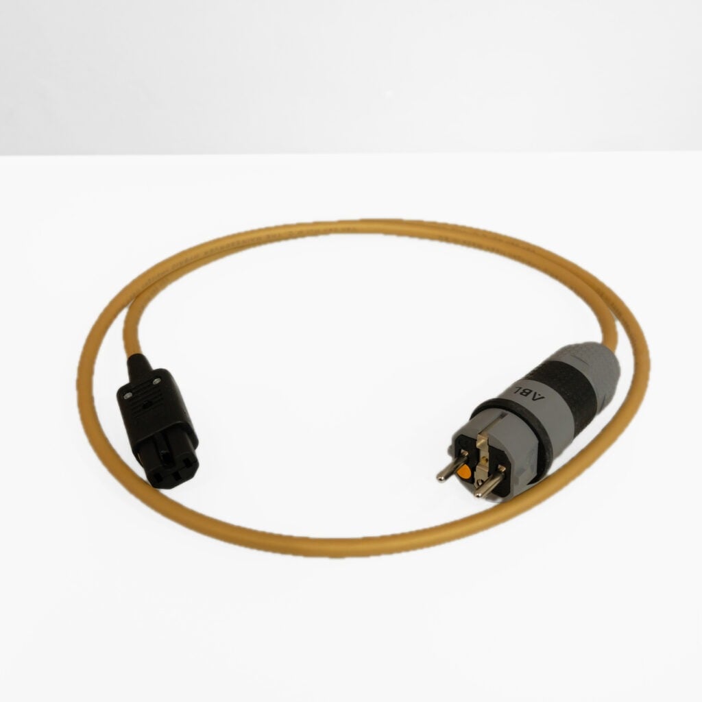 Van den Hul The Mainsserver Hybrid cavo di alimentazione 1,5 m