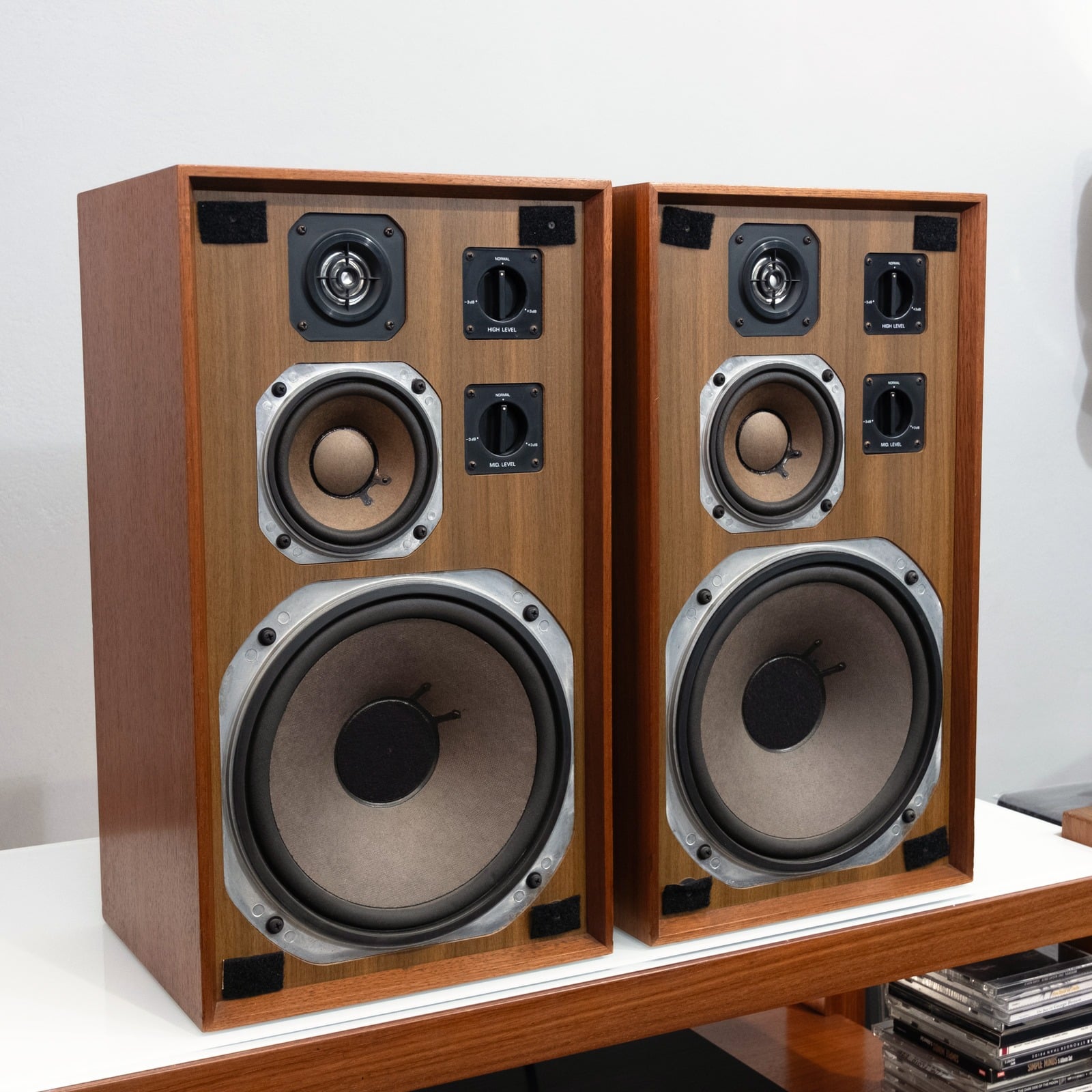 Yamaha NS-650